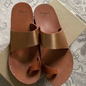Beek Tan and Gold Sandals